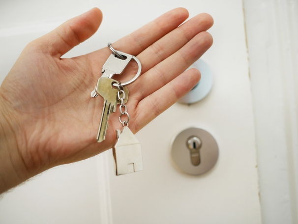 https://AndraSimek.StopRentingStartOwning.com